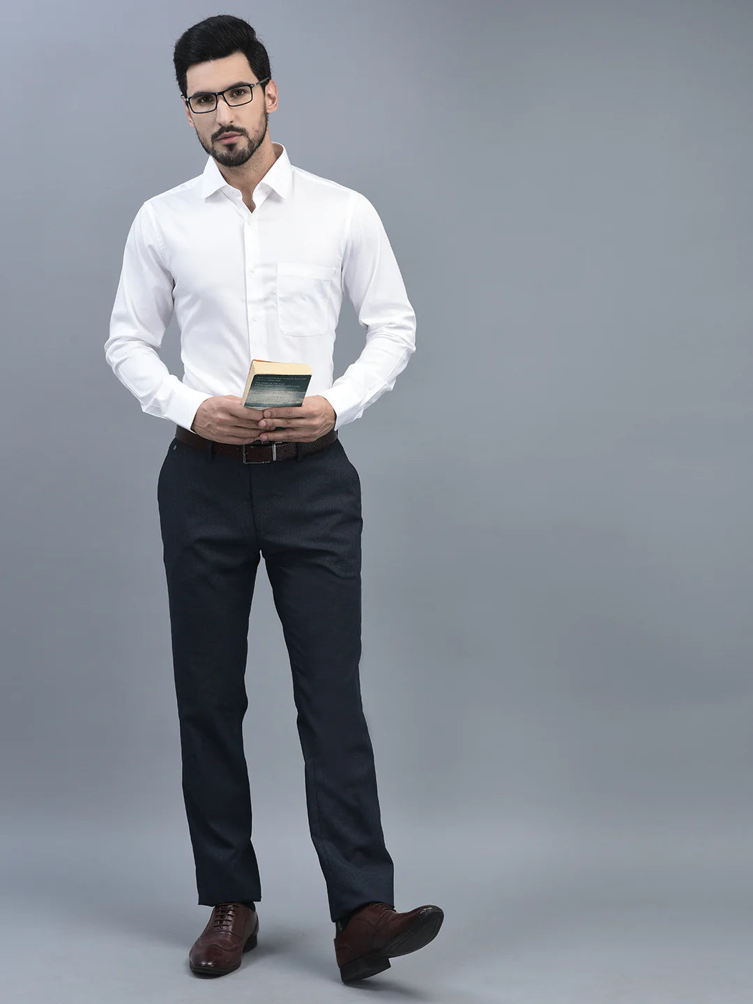 Men Regular Length Self Design Pattern Button Closure Formal Trouser